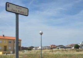 Calle Juan Pablo I, una de las que acogerán las viviendas.