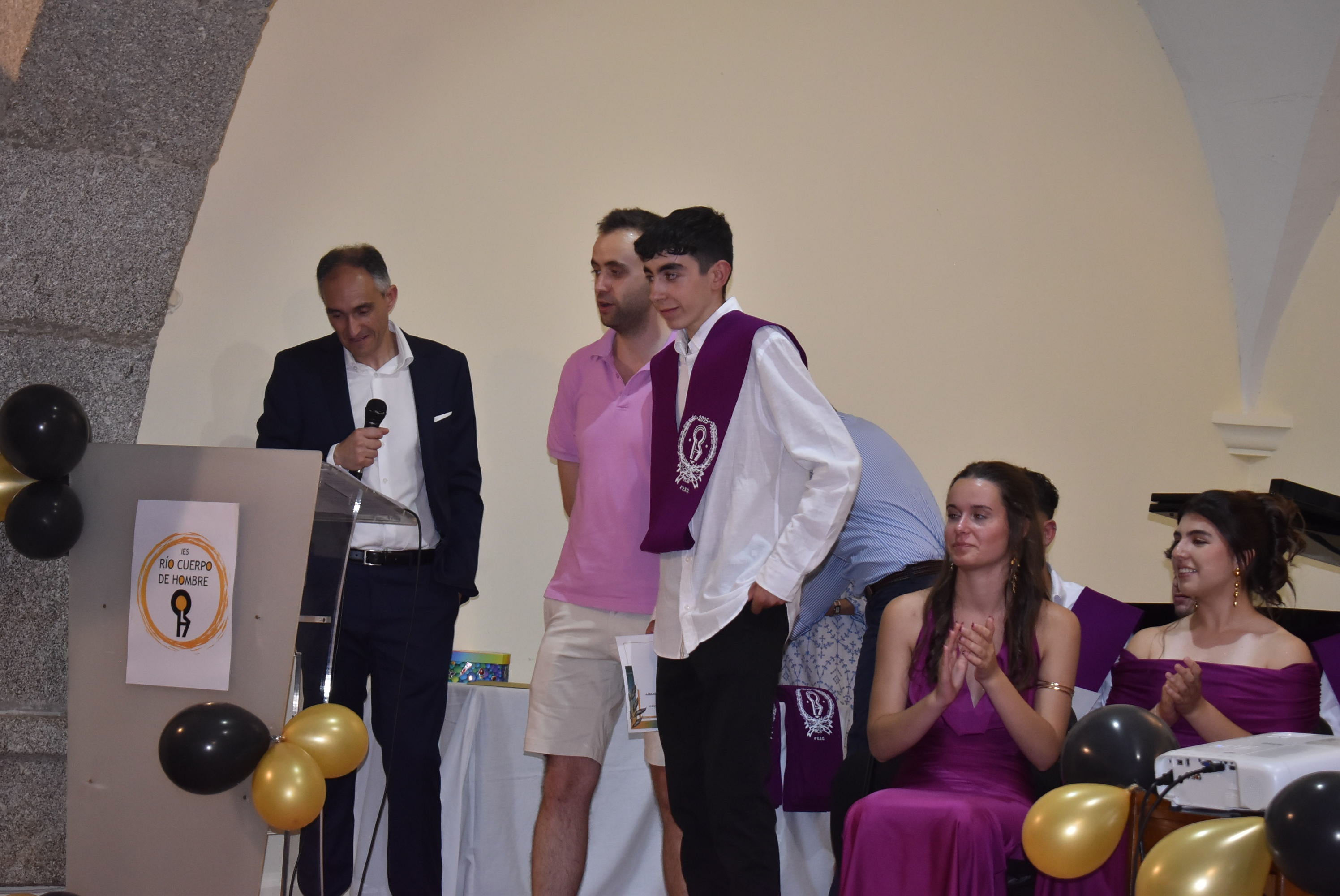 Graduación de los alumnos de 4º de la ESO y Bachillerato del IES Río Cuerpo de Hombre en Béjar