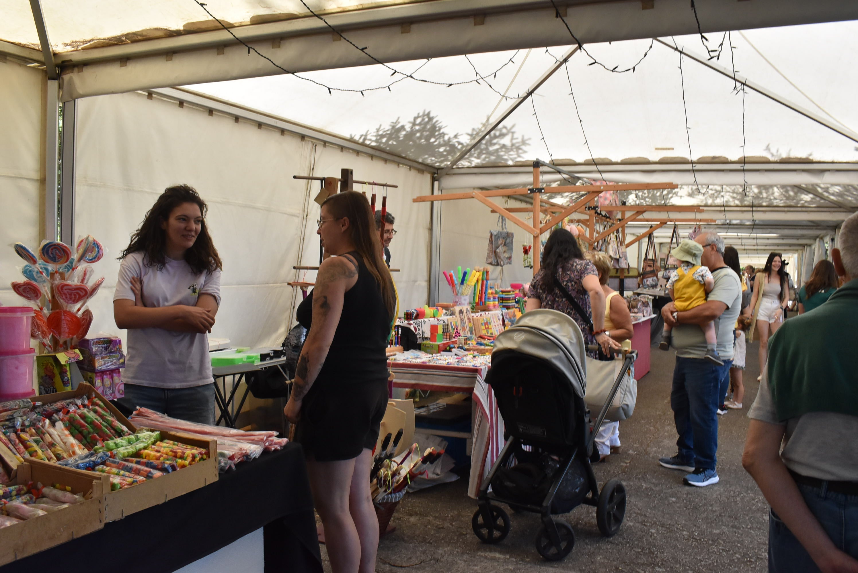 Primera feria agroalimentaria en Candelario para rendir homenaje a su tradición chacinera