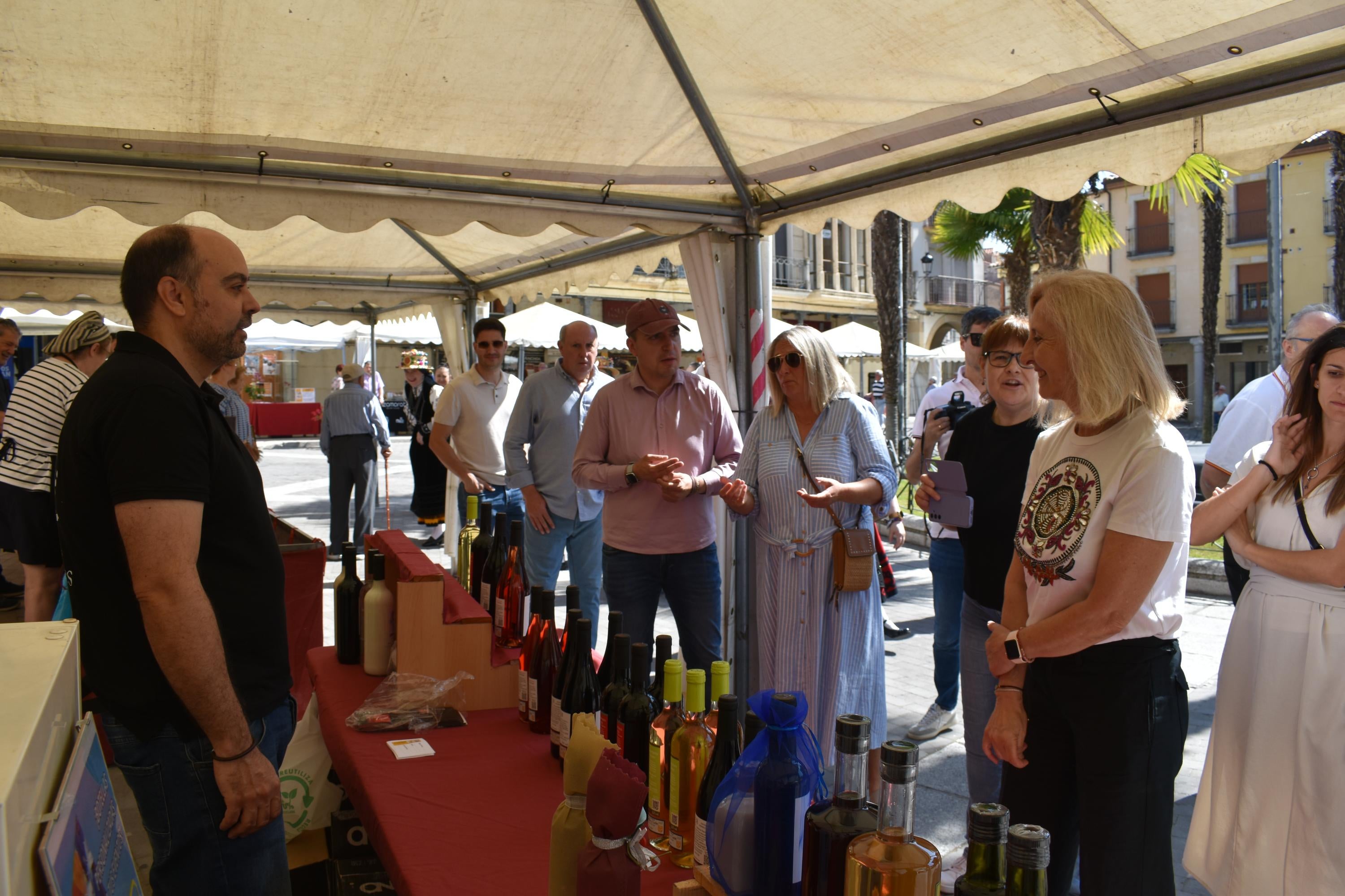Sin animales, pero con esencia en la Feria de San Antonio de Alba de Tormes
