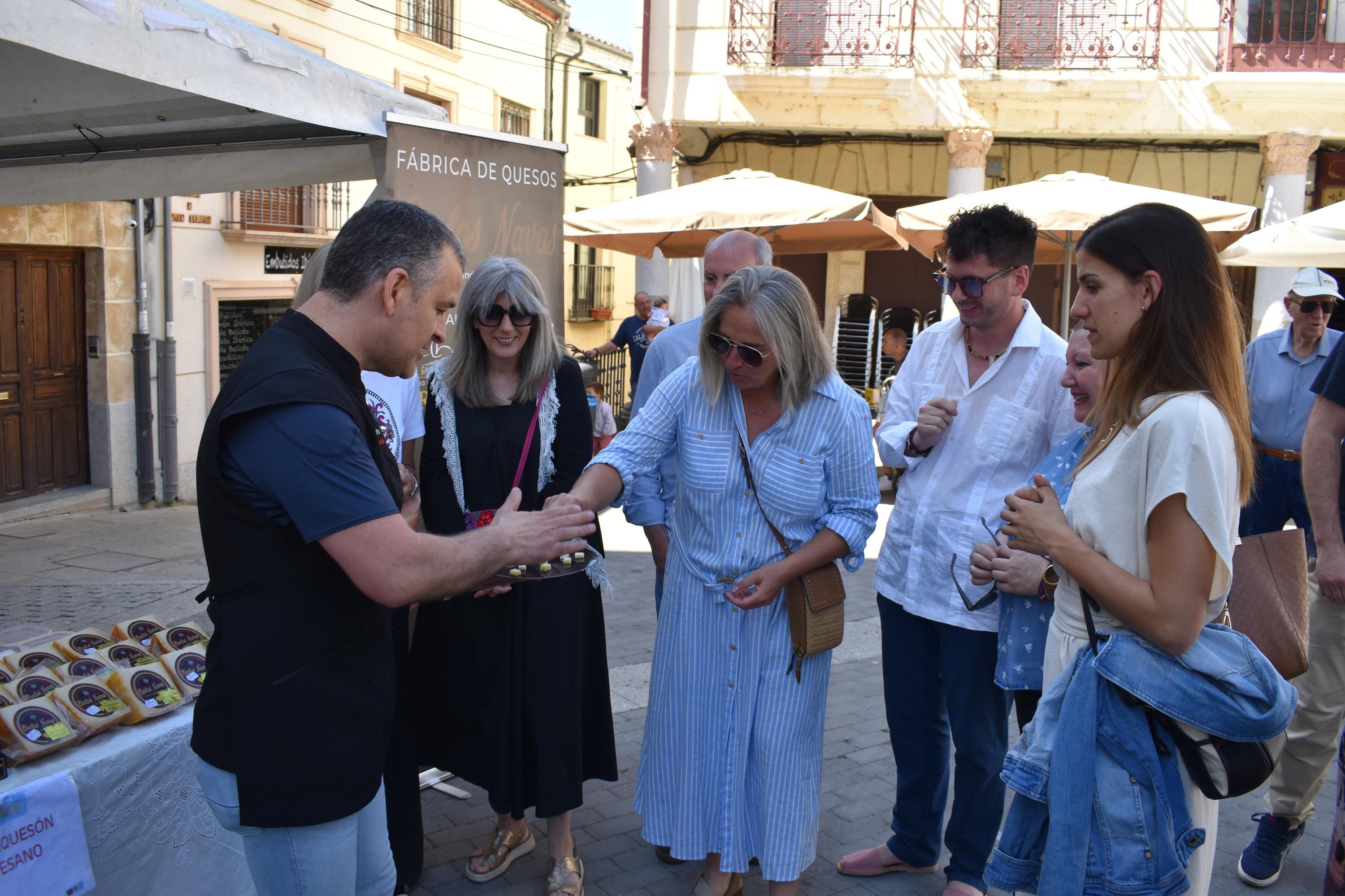 Sin animales, pero con esencia en la Feria de San Antonio de Alba de Tormes