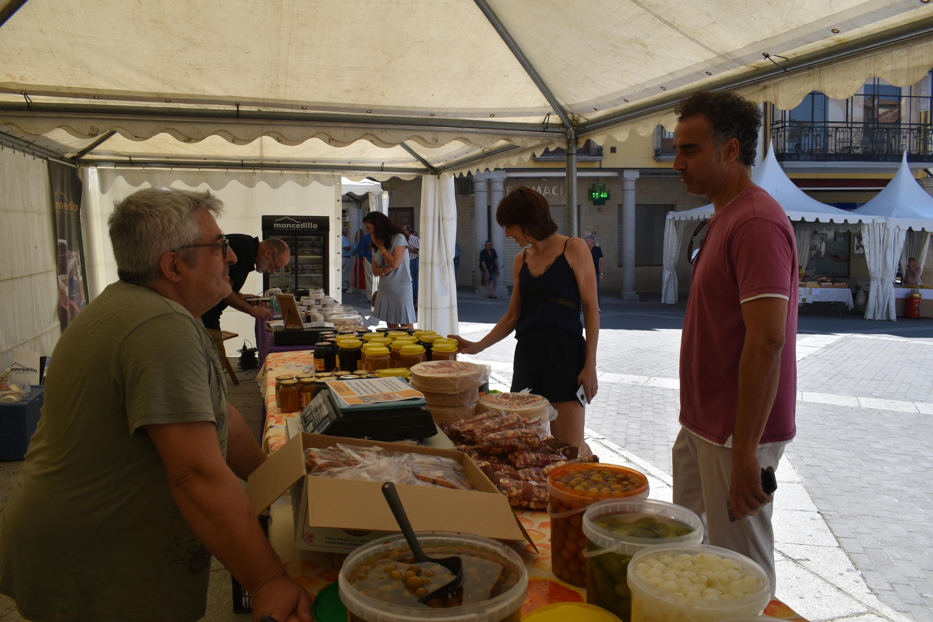 Sin animales, pero con esencia en la Feria de San Antonio de Alba de Tormes