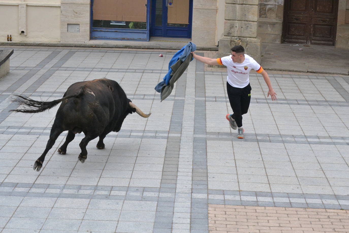 ‘Músico’ saca brillo al IX Toro de Cajón de Vitigudino