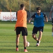 El salmantino 'Juanan' del Álamo, durante una sesión de entrenamiento defendiendo los colores del Zamora.