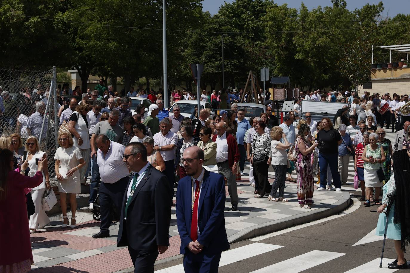 Tejares rinde homenaje a su virgen