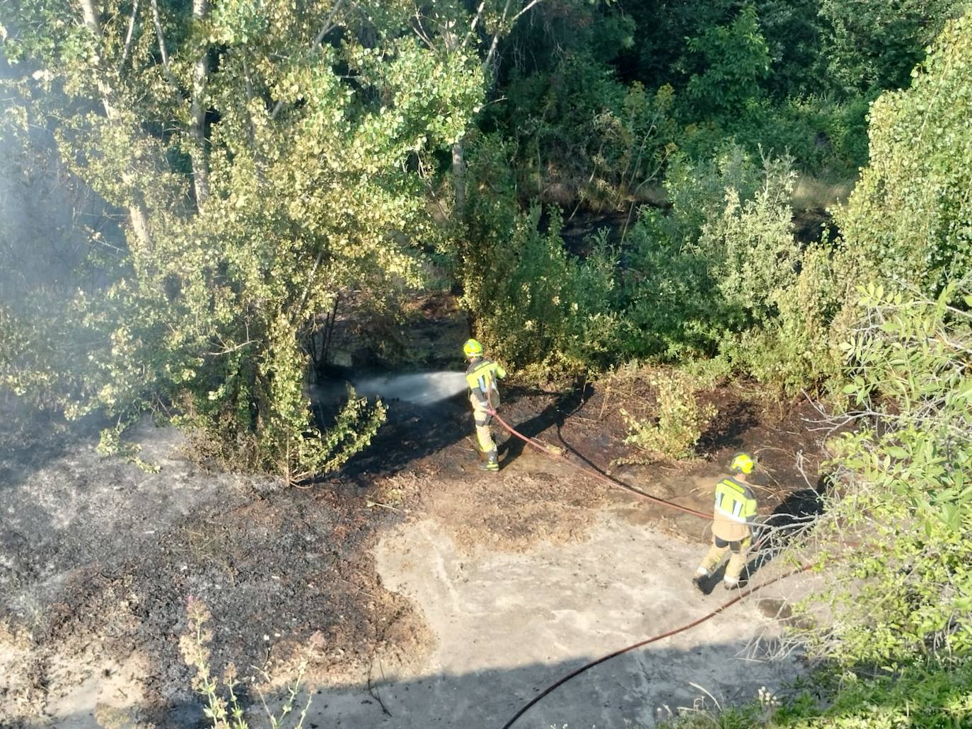 Así ha sido la intervención de los servicios de extinción en el incendio de La Aliseda
