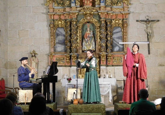 Un momento de la representación en El Manzano.