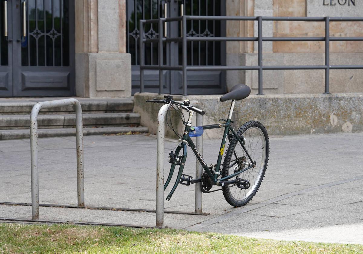 Crimen a pedal lento