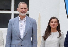 Los Reyes en su visita a Burela este martes.