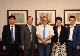 Encuentro con la Universidad de Hunan.