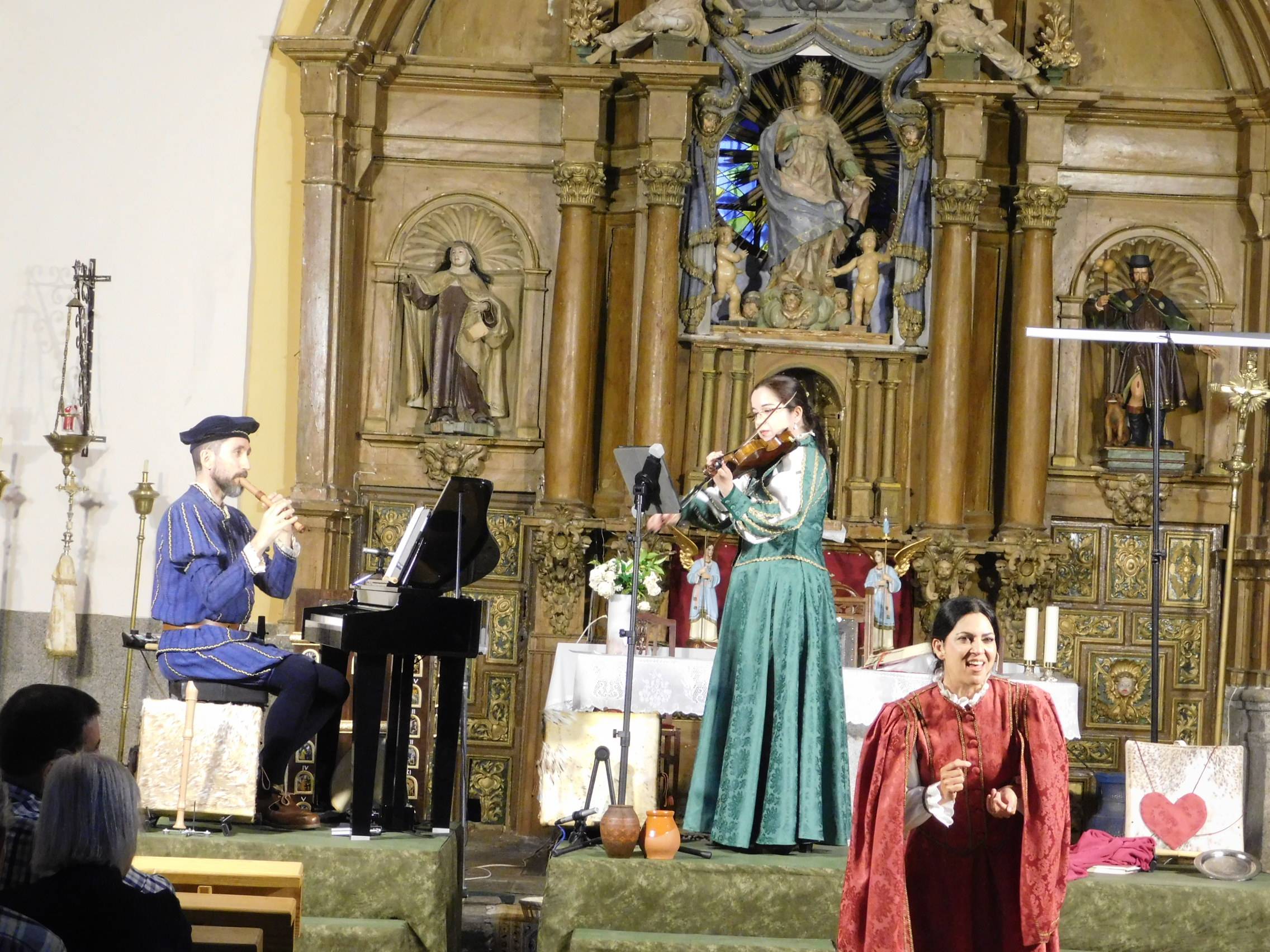 Las imágenes de &#039;Arcos y Ecos&#039; en la iglesia de Cantaracillo