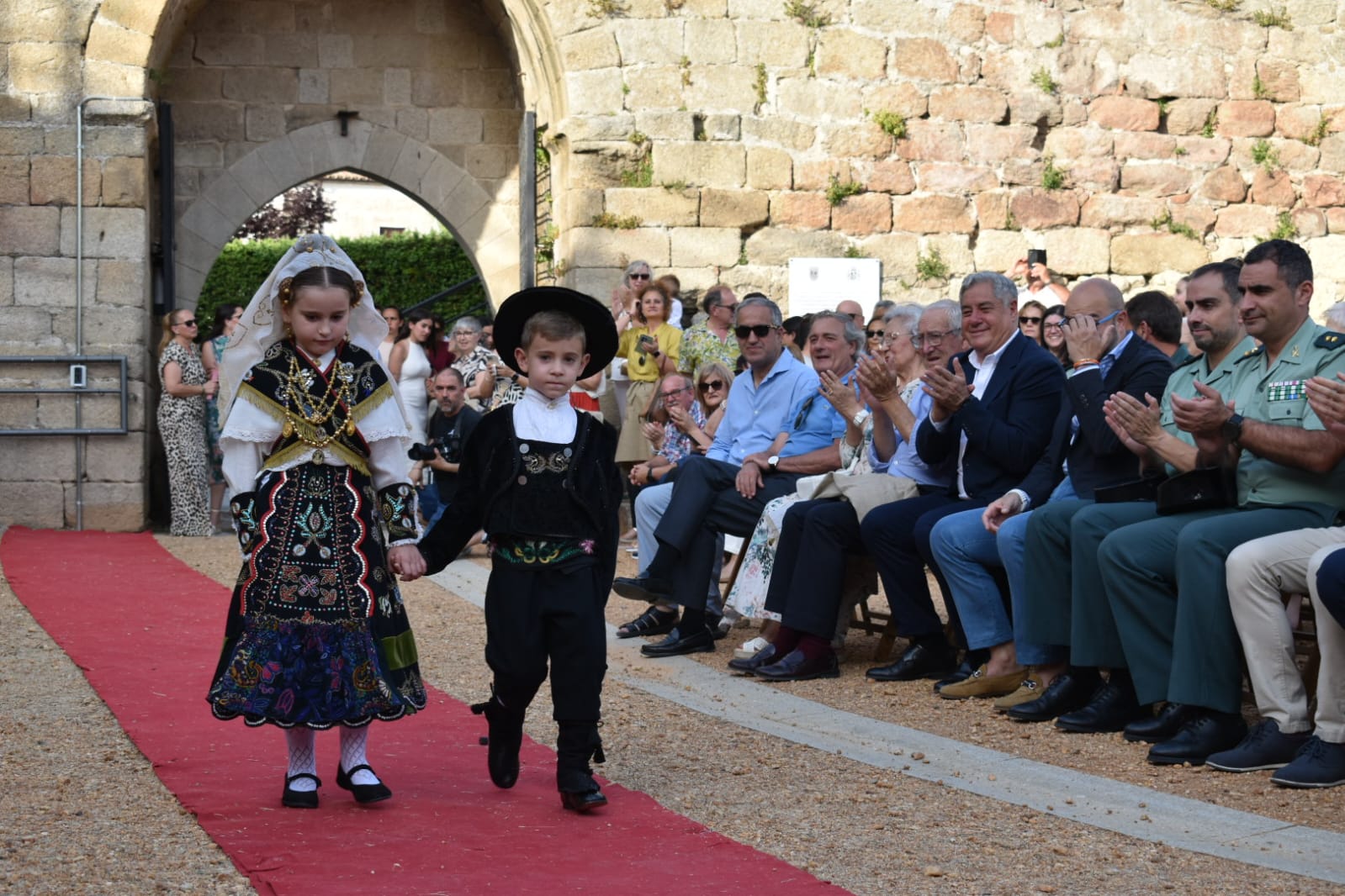 Un guiño a la historia para abrir las fiestas de Ledesma