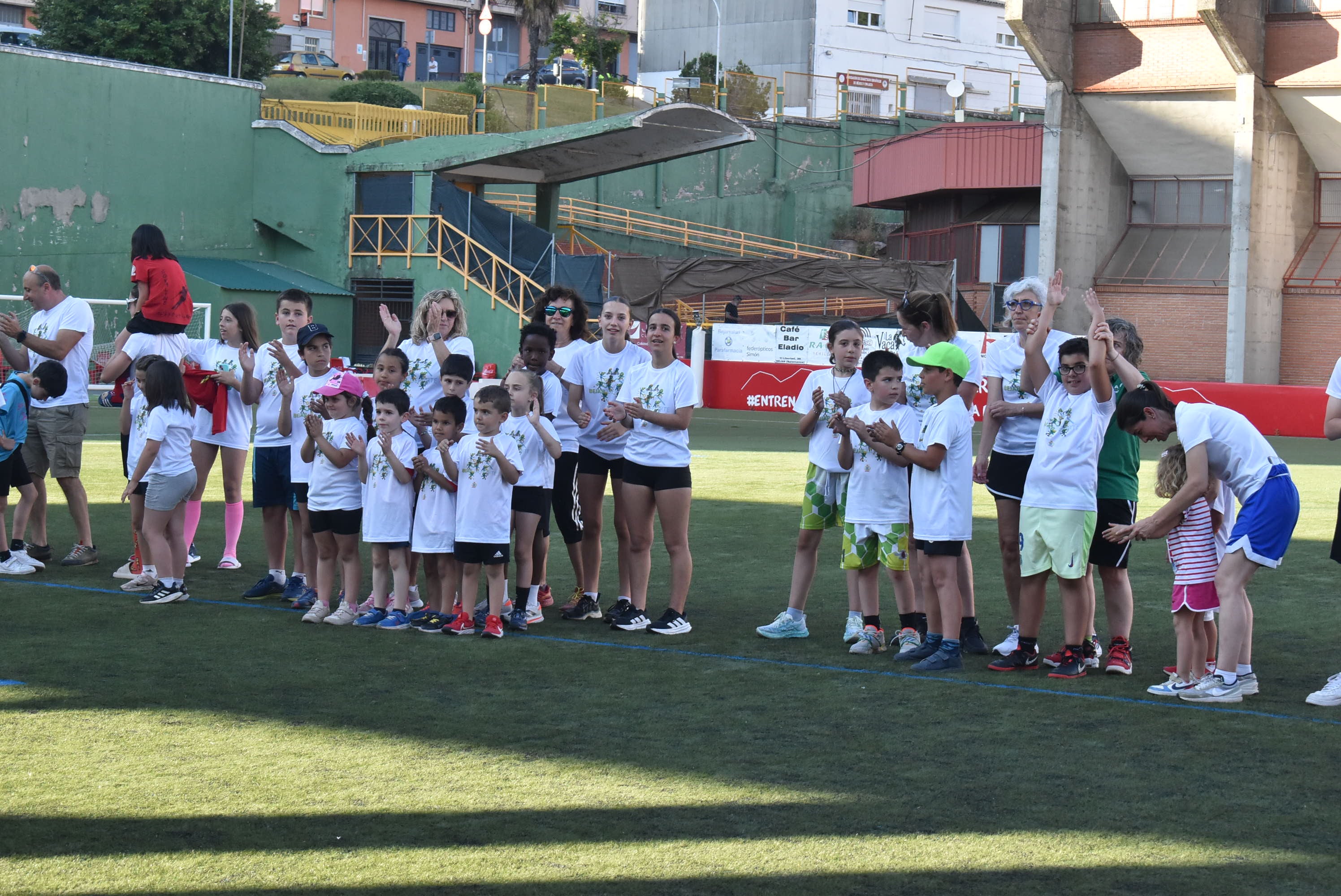Fiesta escolar para despedir las actividades infantiles en Béjar