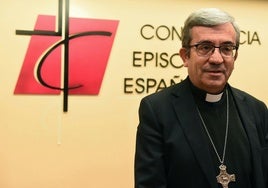 José Luis Argüello, segundo por la izquierda, en la Pontificia.