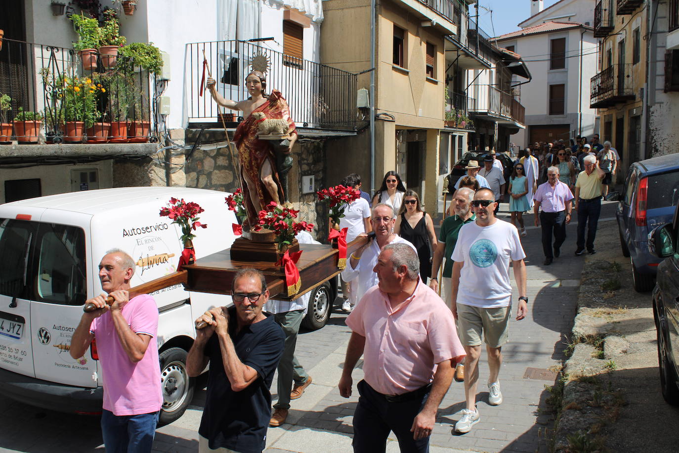Dos mayordomas para San Juan en Puerto de Béjar
