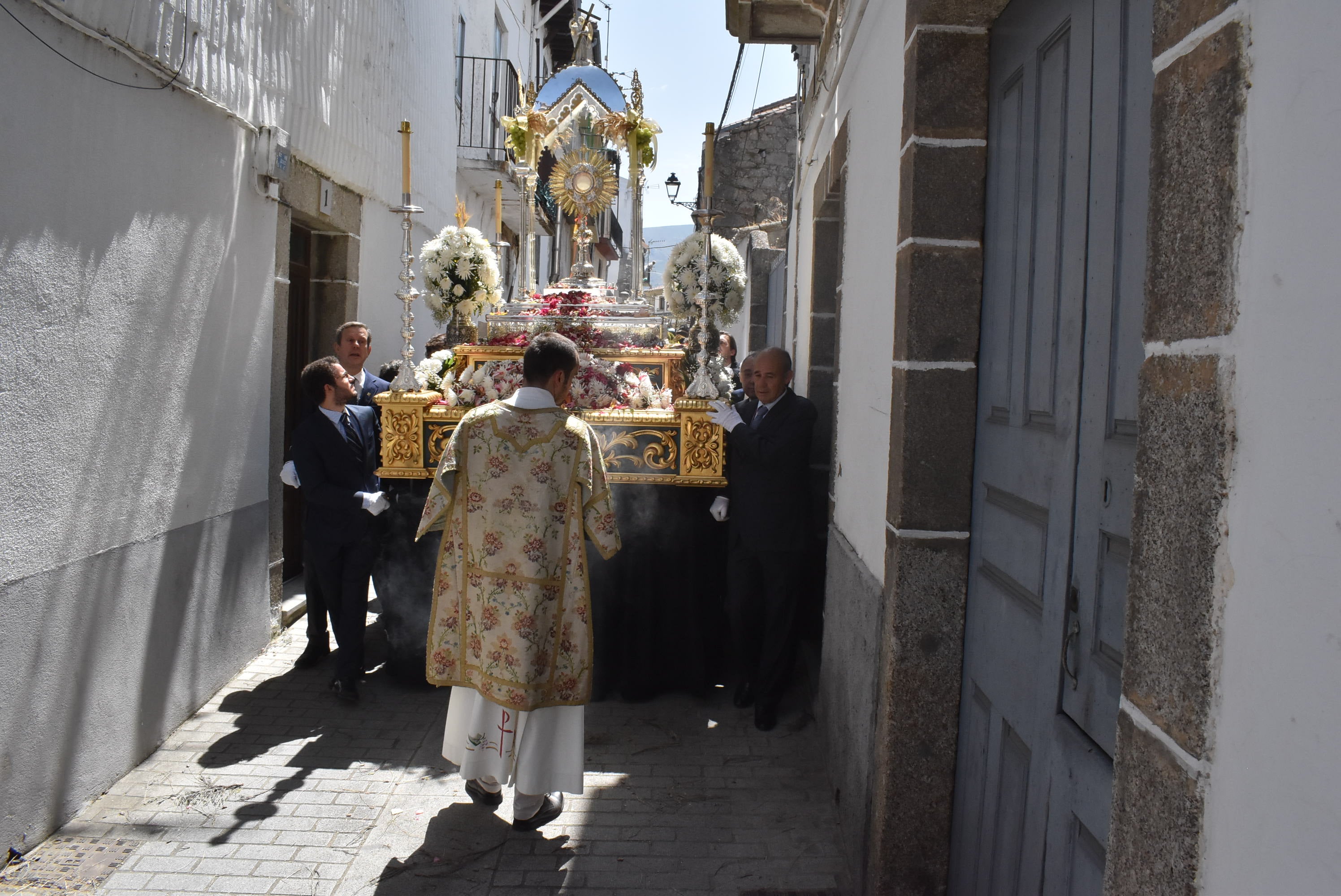 Béjar cumple un año más con la procesión del Corpus Christi como Fiesta de Interés Turístico Internacional
