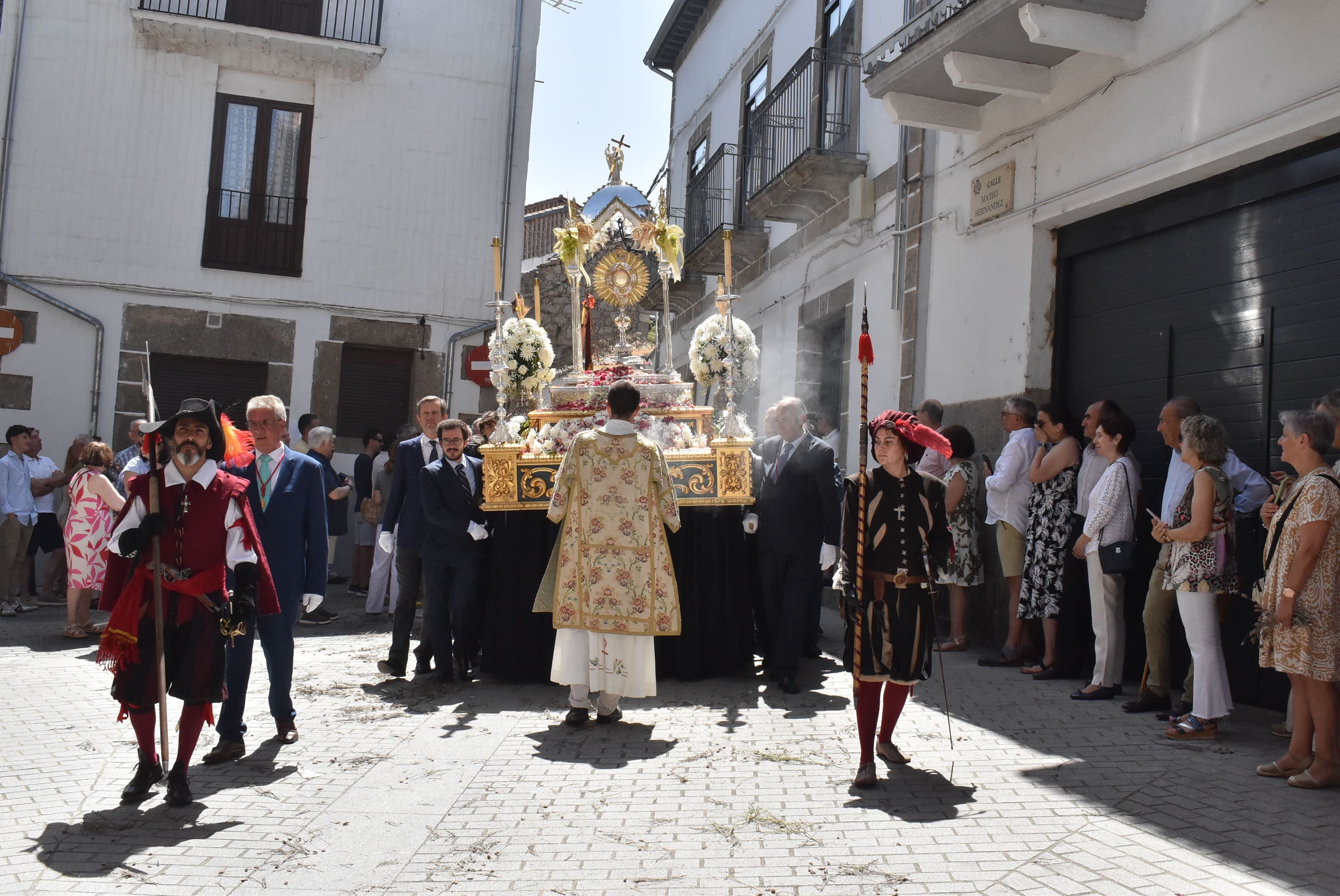Béjar cumple un año más con la procesión del Corpus Christi como Fiesta de Interés Turístico Internacional