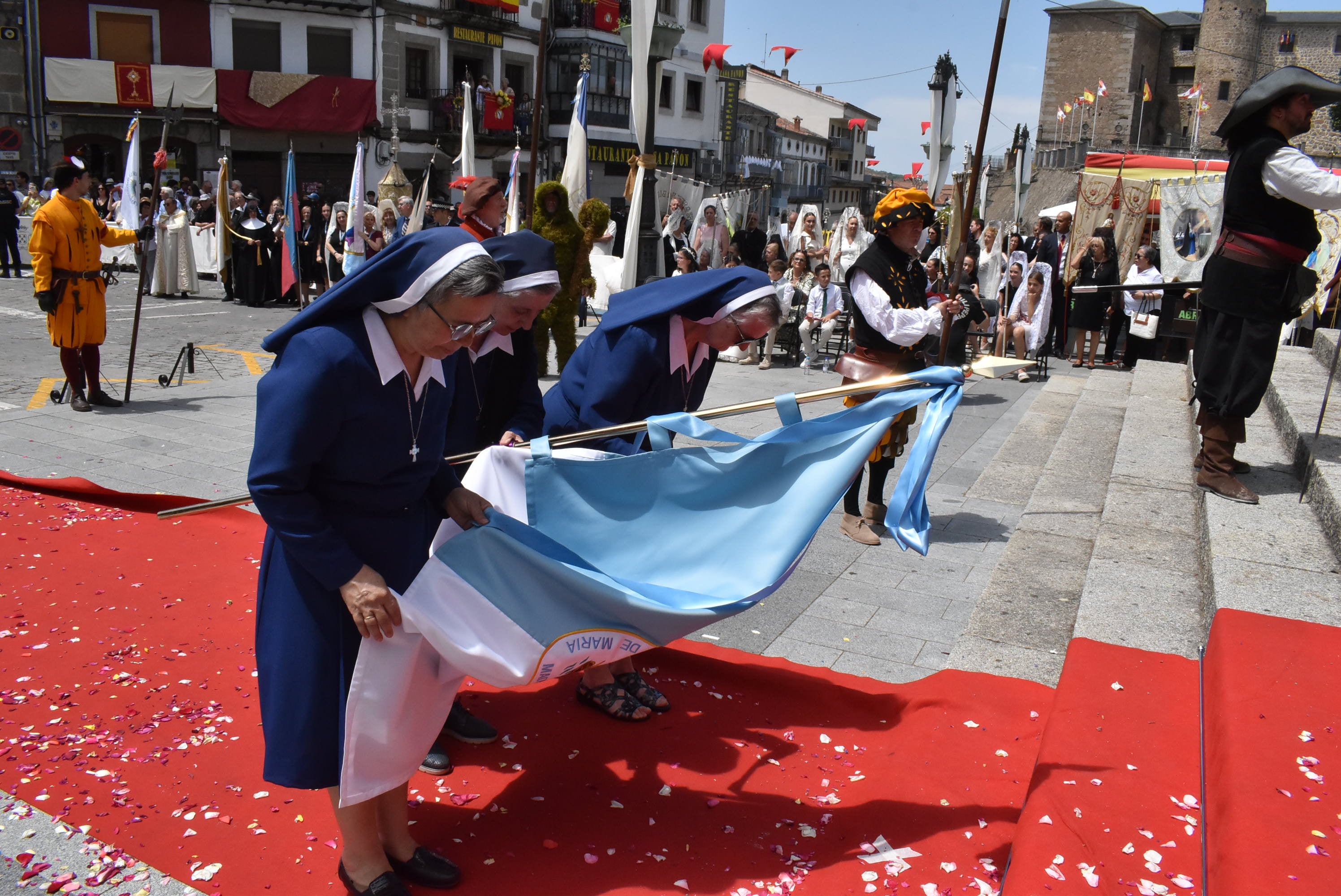 Béjar cumple un año más con la procesión del Corpus Christi como Fiesta de Interés Turístico Internacional
