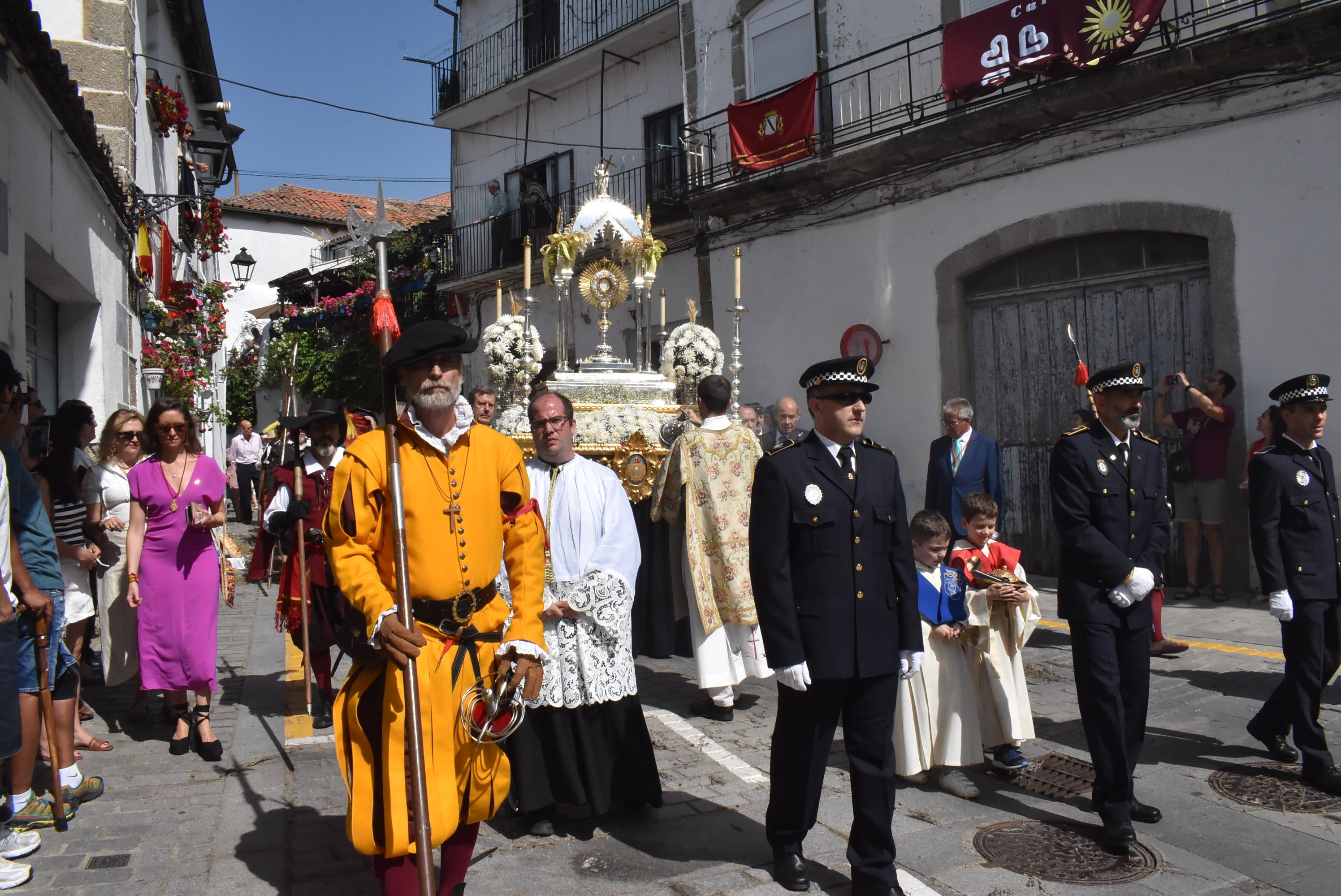 Béjar cumple un año más con la procesión del Corpus Christi como Fiesta de Interés Turístico Internacional