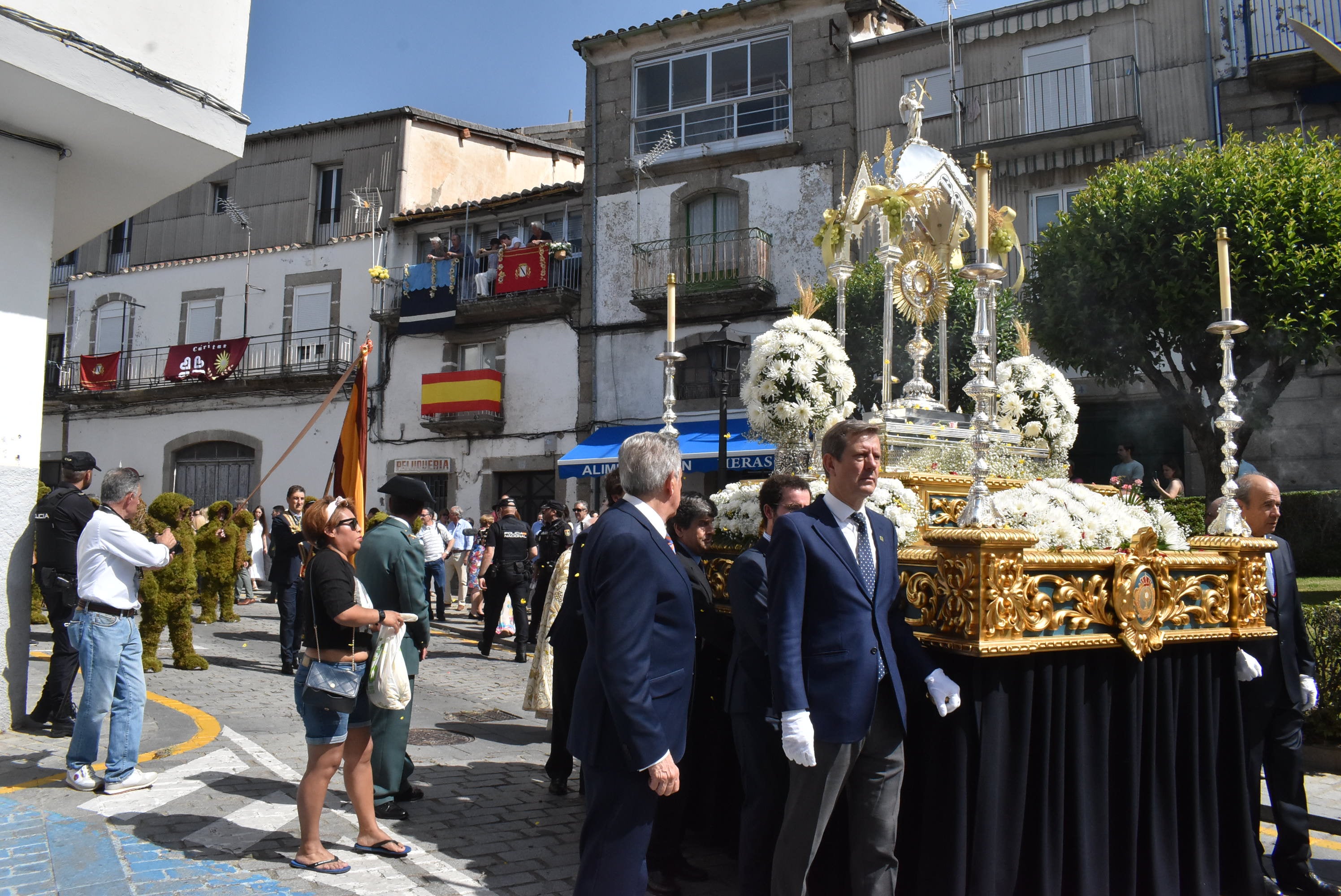 Béjar cumple un año más con la procesión del Corpus Christi como Fiesta de Interés Turístico Internacional