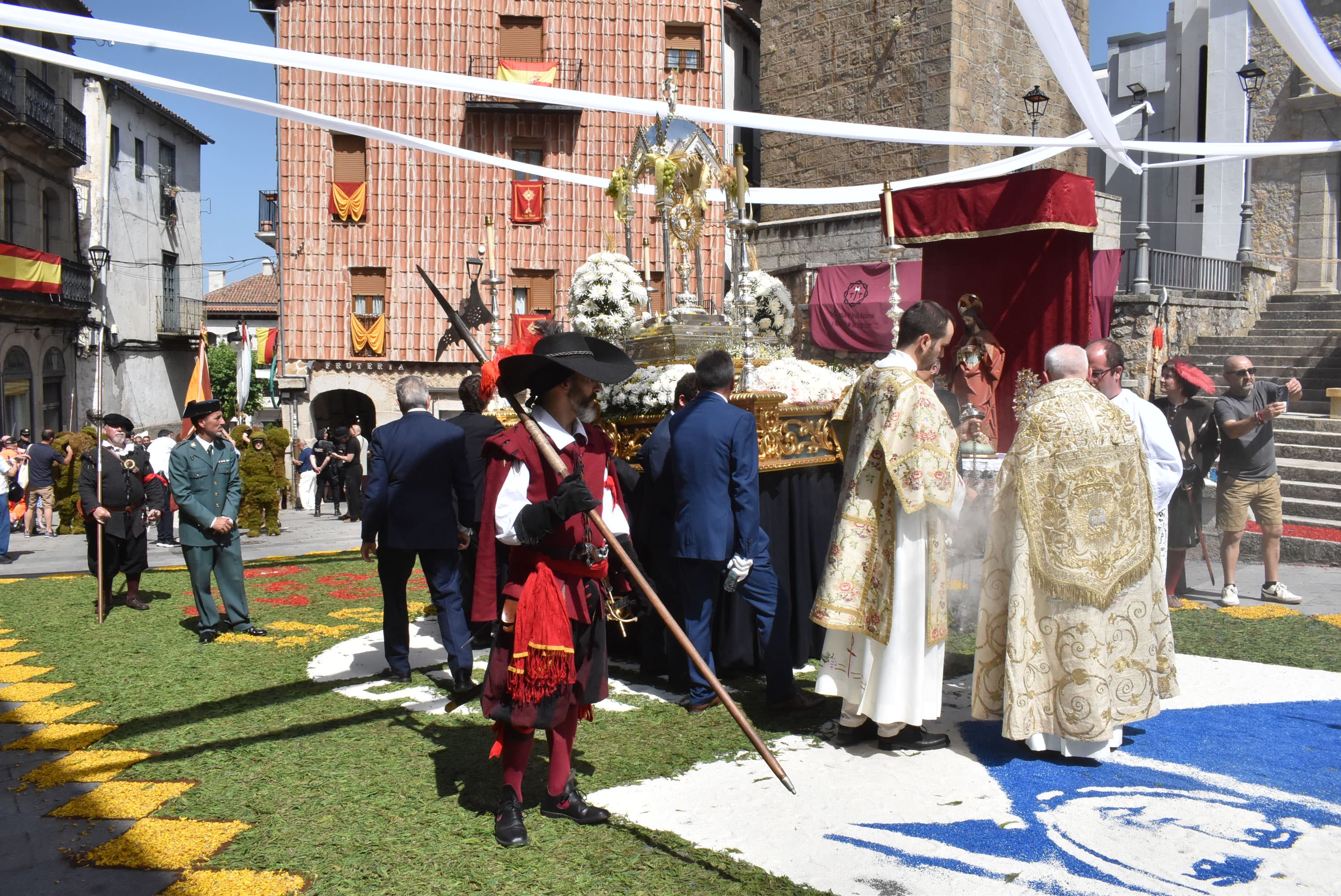 Béjar cumple un año más con la procesión del Corpus Christi como Fiesta de Interés Turístico Internacional