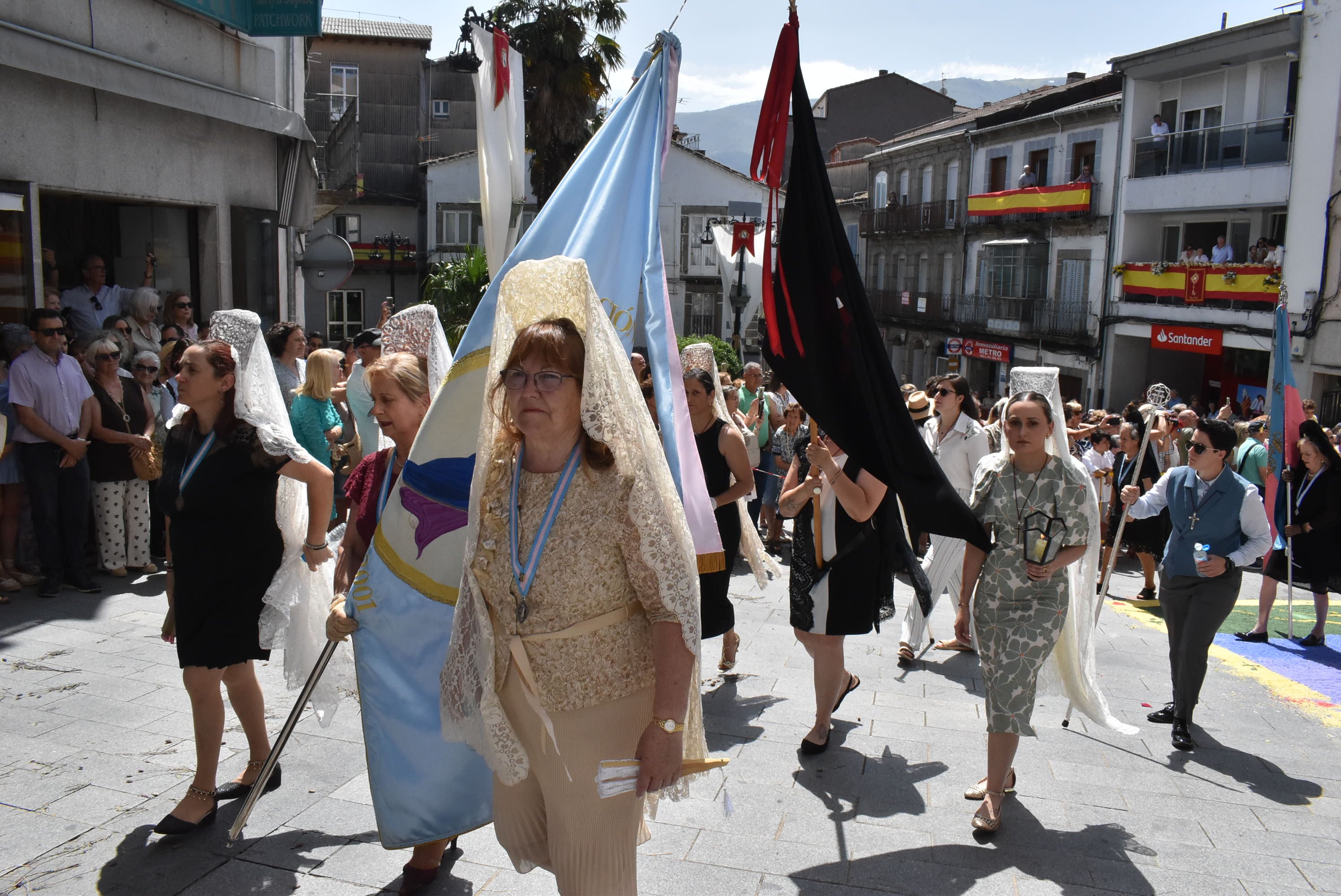 Béjar cumple un año más con la procesión del Corpus Christi como Fiesta de Interés Turístico Internacional