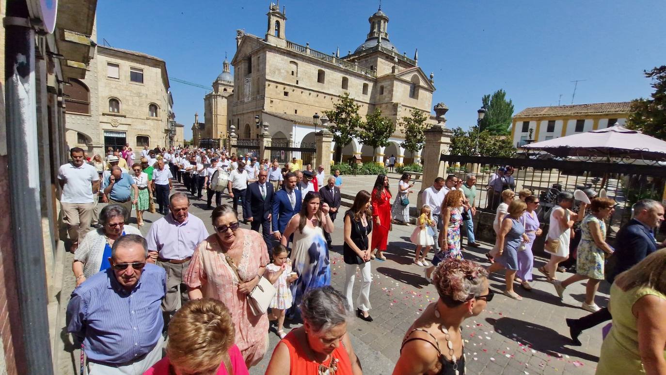 Ciudad Rodrigo arropa al Santísimo Sacramento