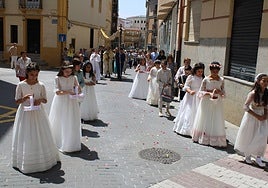 Procesión del Corpus hacia la Plaza Mayor de Guijuelo