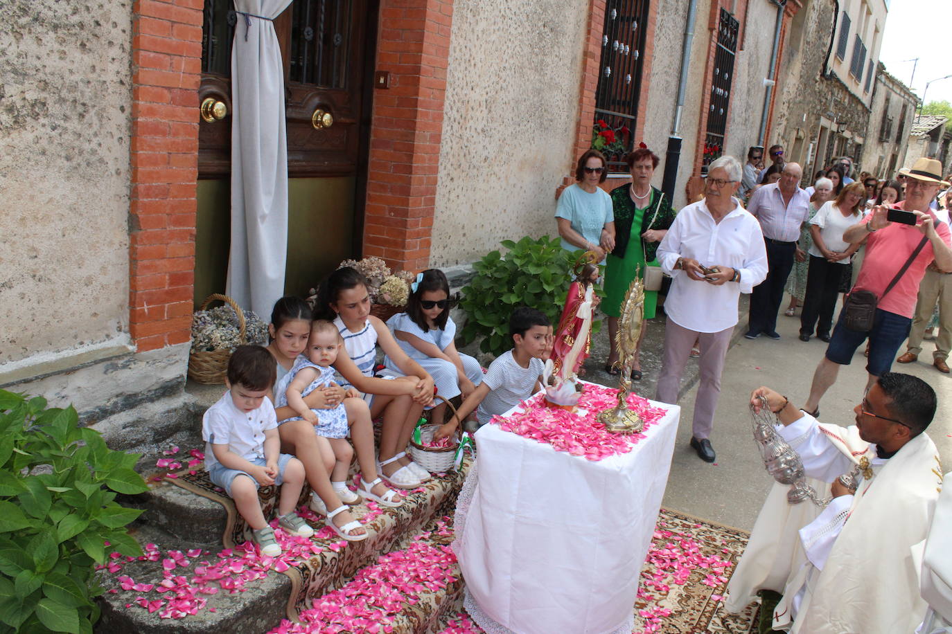 Solemne celebración de la Octava del Corpus en Salvatierra de Tormes