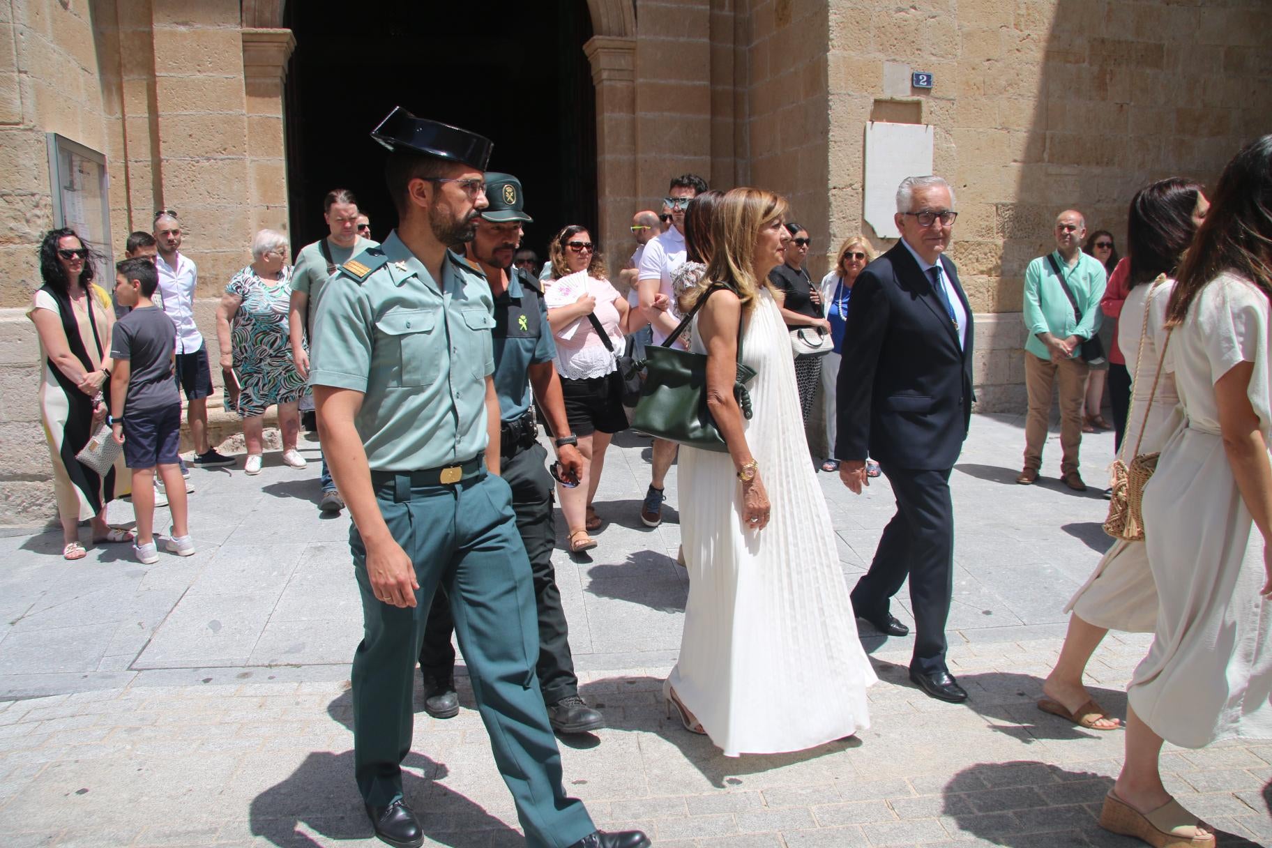 Villares honra sus tradiciones con el día del Santísimo