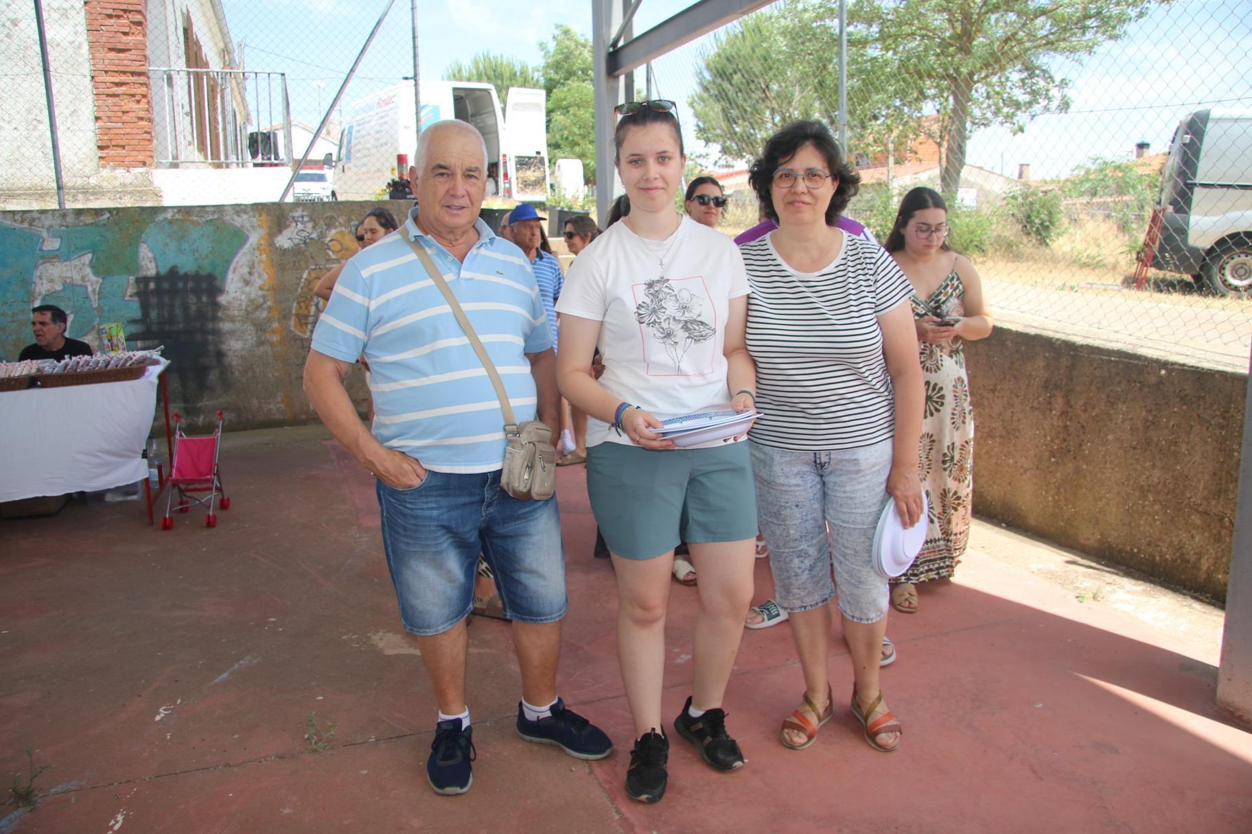 Monterrubio de la Sierra, unido en torno a la paella festiva