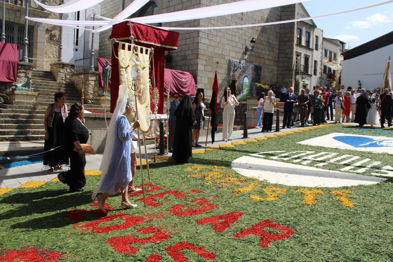Béjar cumple un año más con la procesión del Corpus Christi como Fiesta de Interés Turístico Internacional