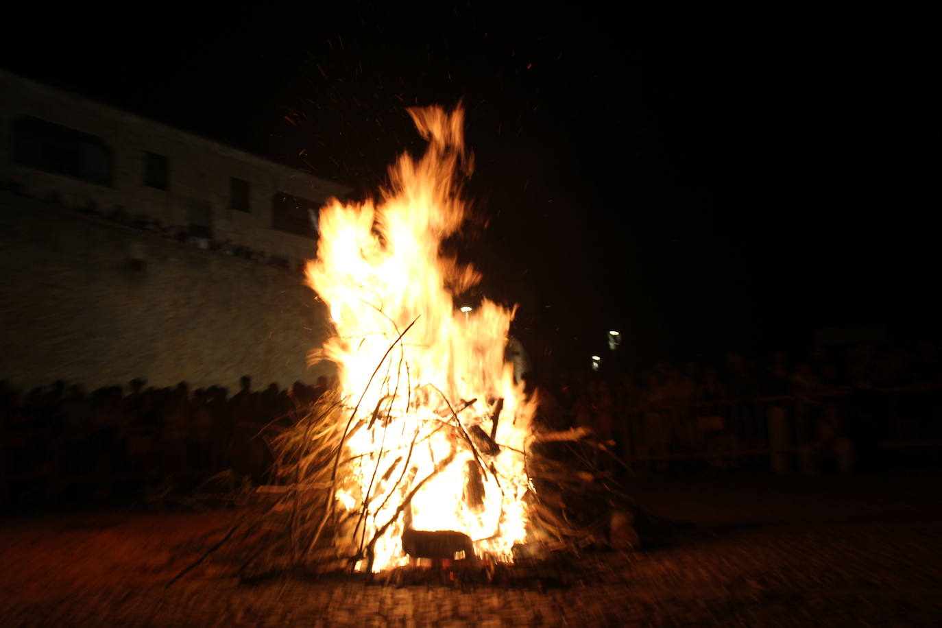 Los vetones purifican Ciudad Rodrigo con un fuego voraz