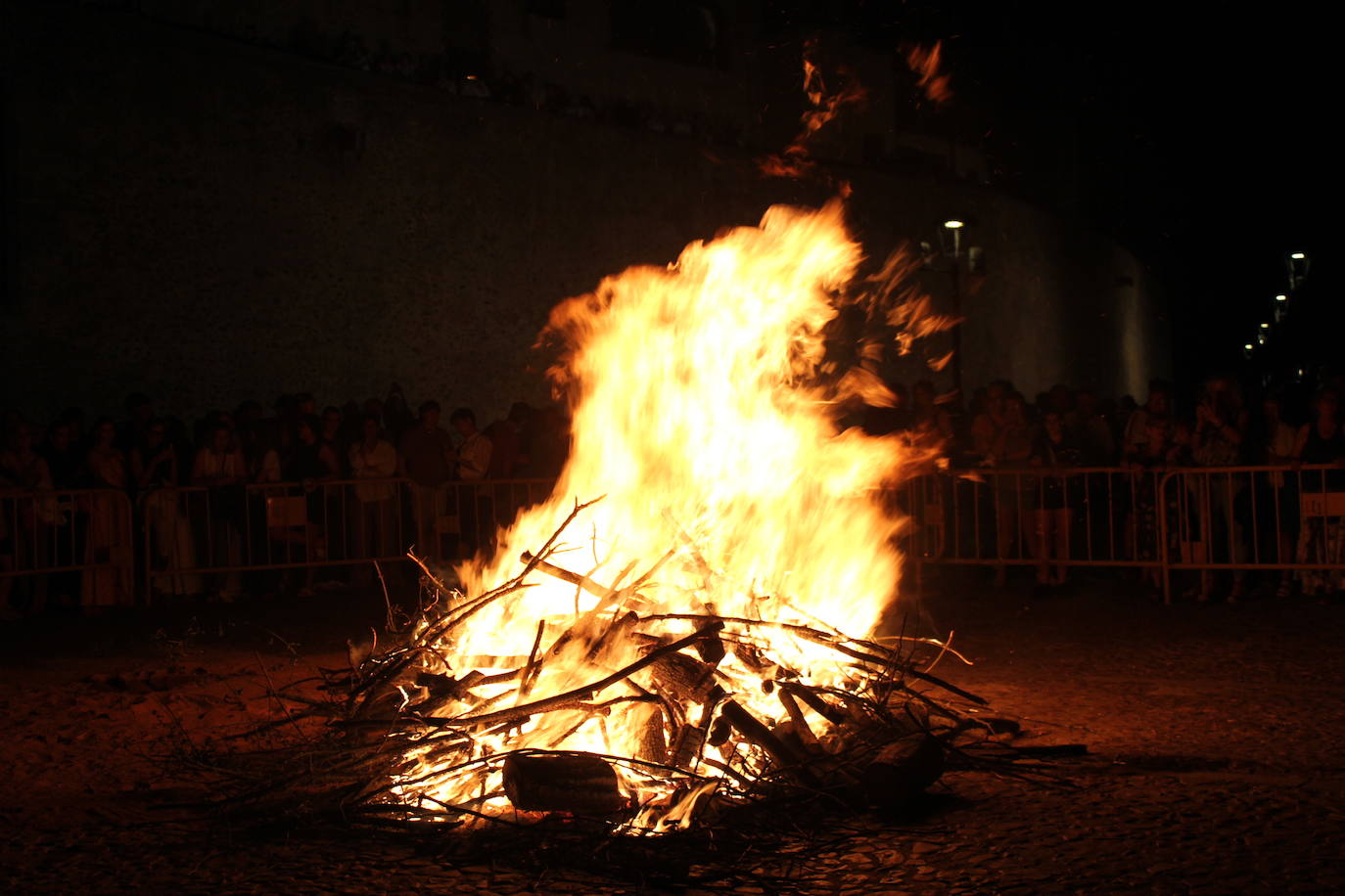 Los vetones purifican Ciudad Rodrigo con un fuego voraz