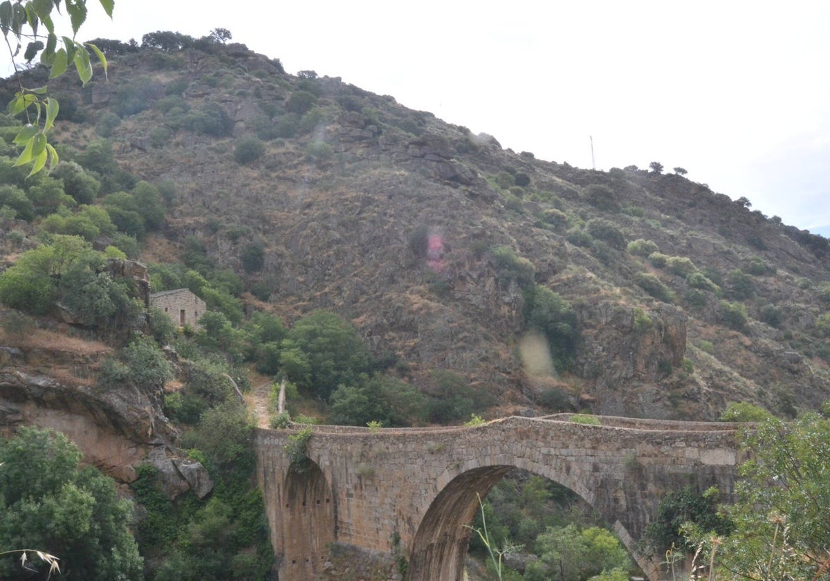 El puente marcado por la Guerra de la Independencia