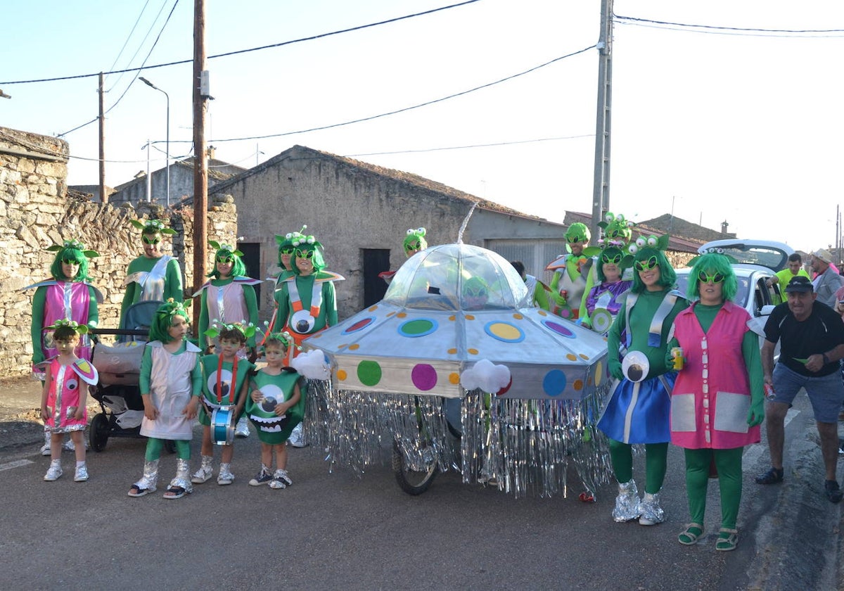 La creatividad se desborda en Villar de Peralonso