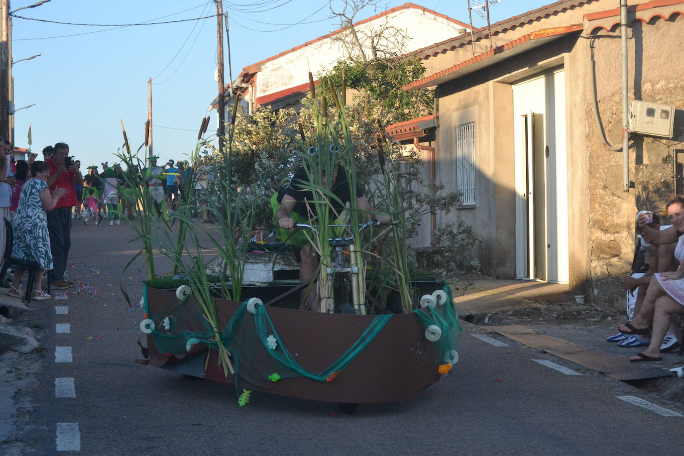 La creatividad se desborda en Villar de Peralonso