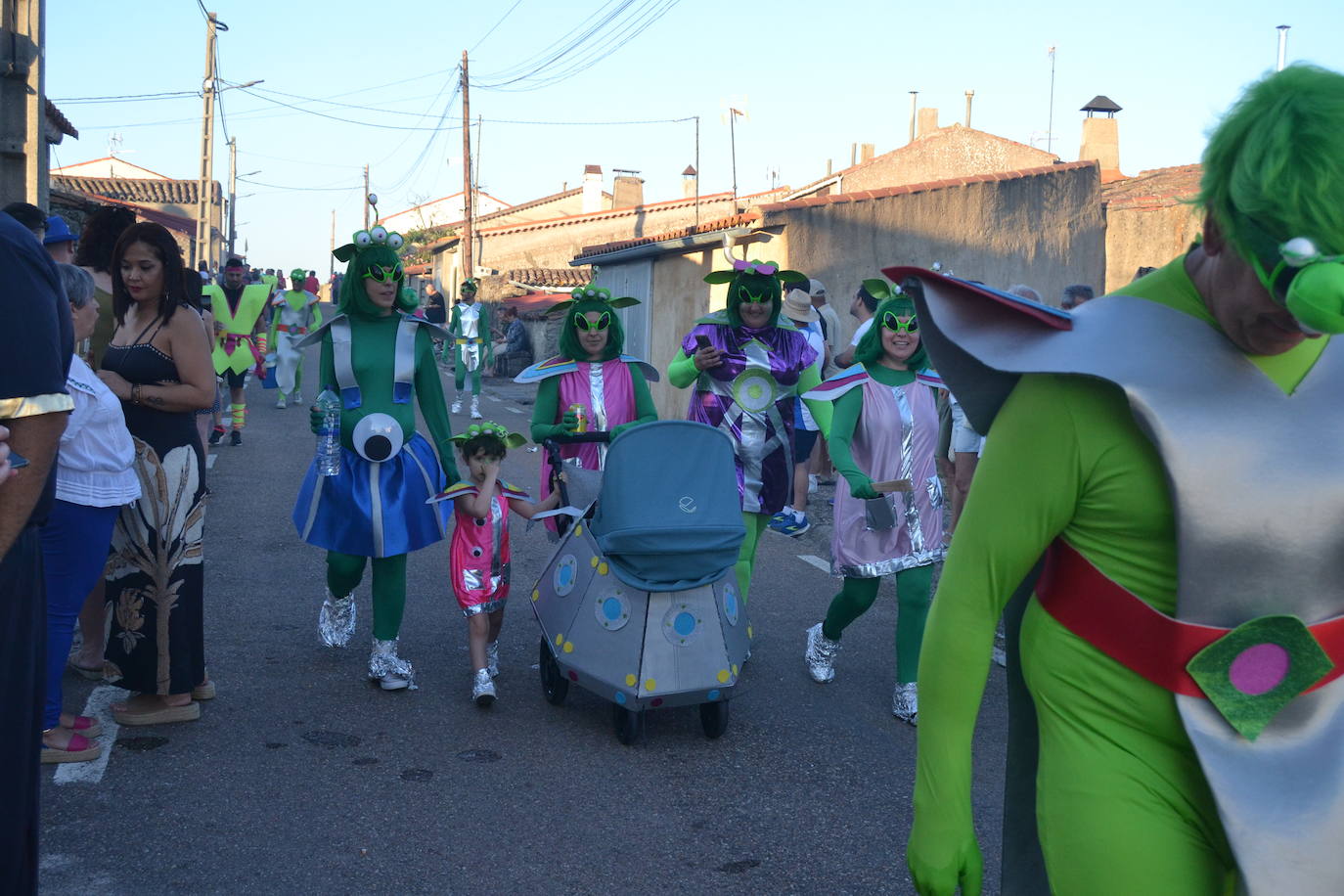 La creatividad se desborda en Villar de Peralonso