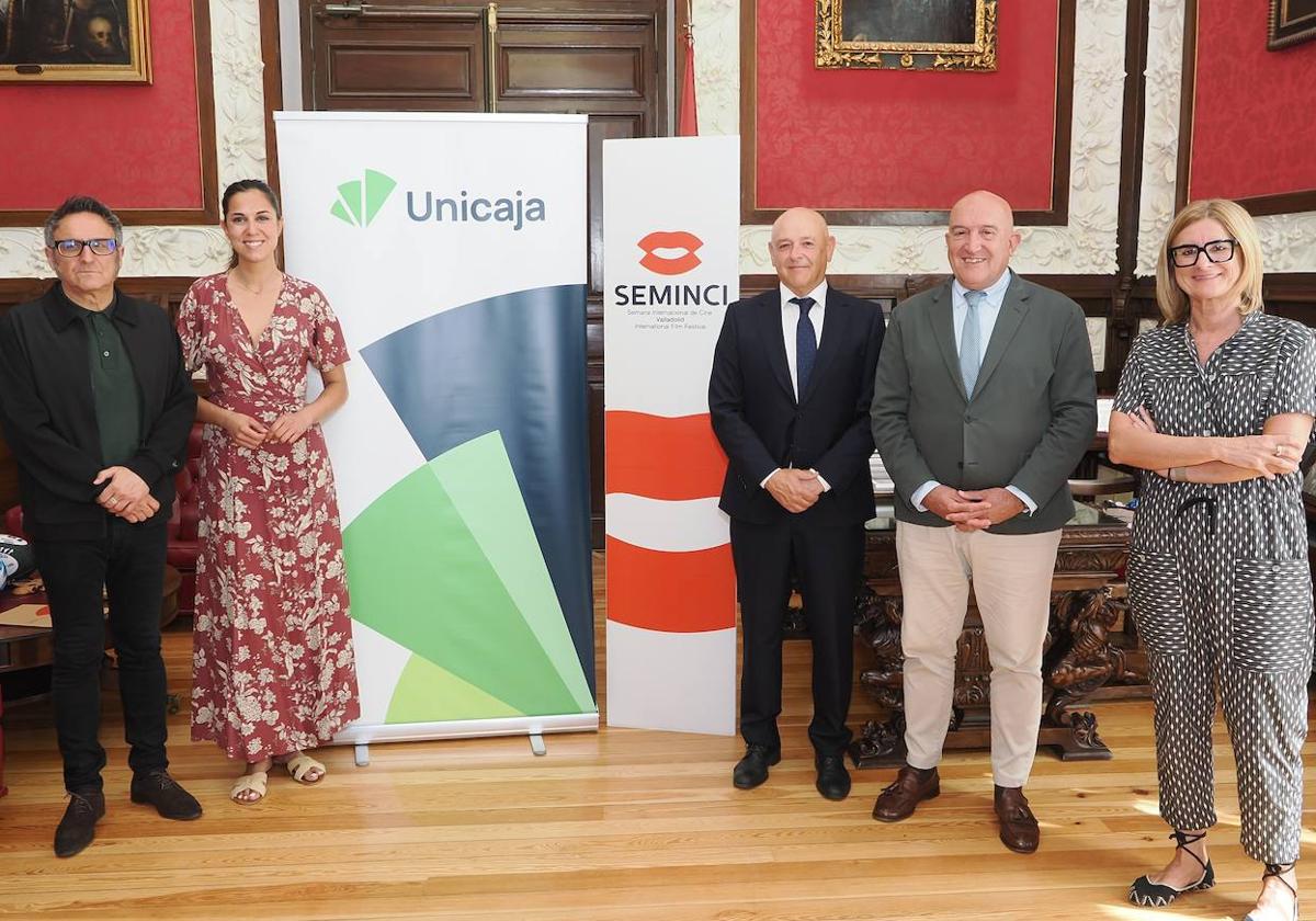 Firma del convenio.