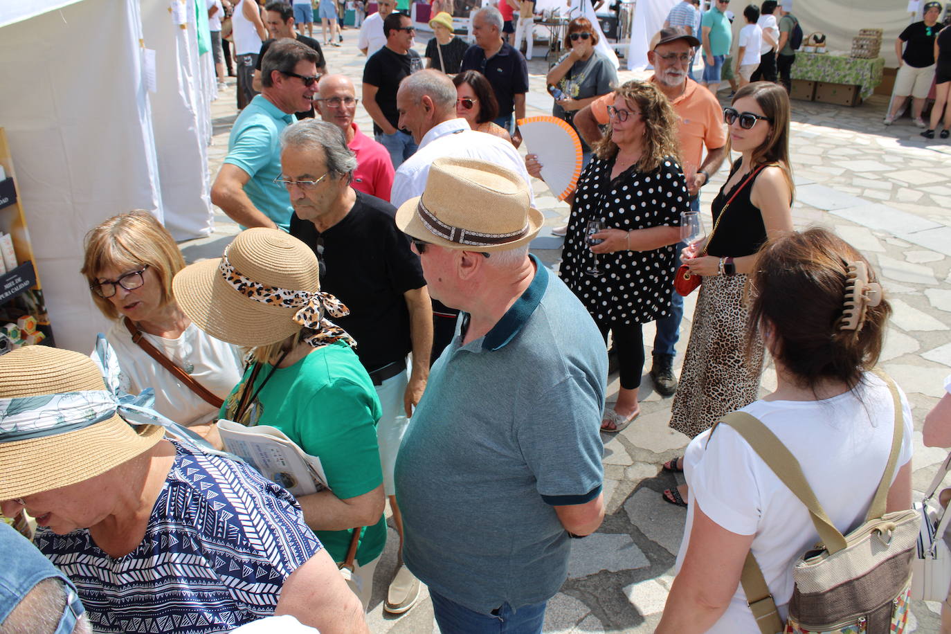 Festival de sabores en una animada feria en Linares de Riofrío