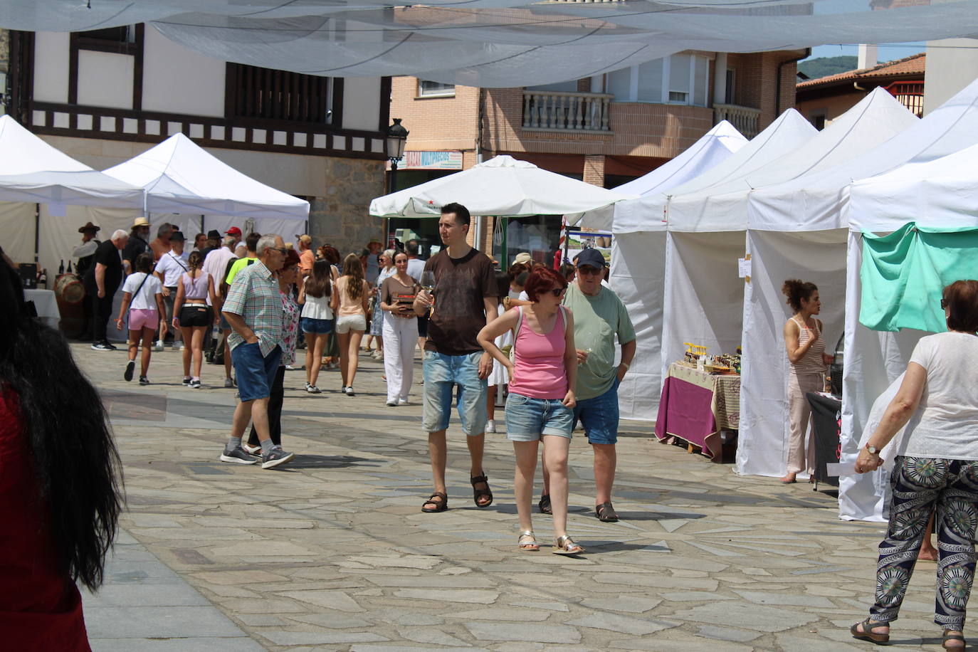 Festival de sabores en una animada feria en Linares de Riofrío