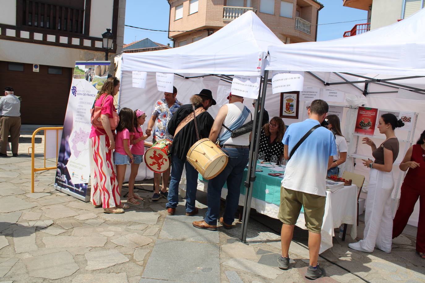 Festival de sabores en una animada feria en Linares de Riofrío