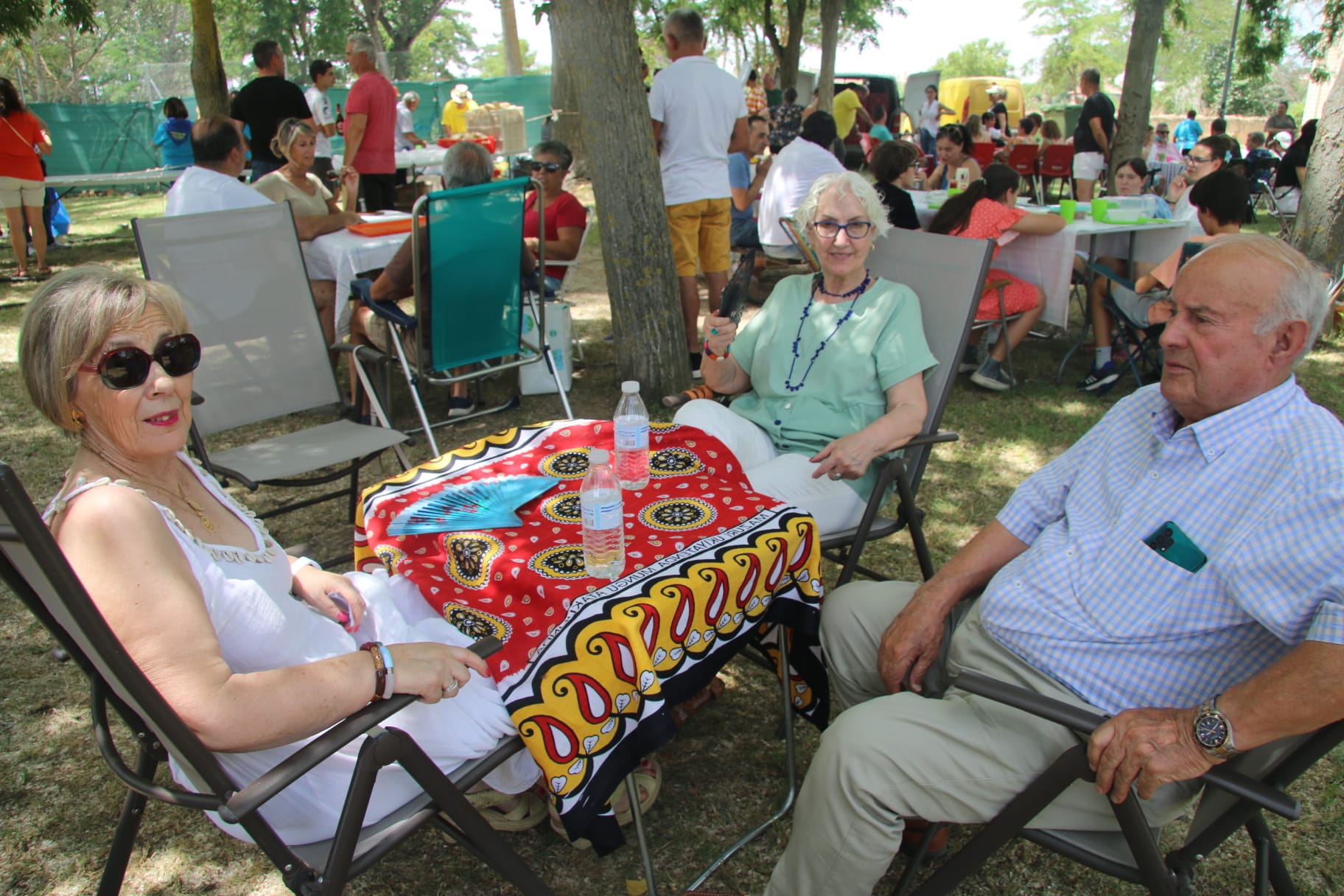 Gran comida de hermandad anual en Aldealengua en la ribera del Tormes