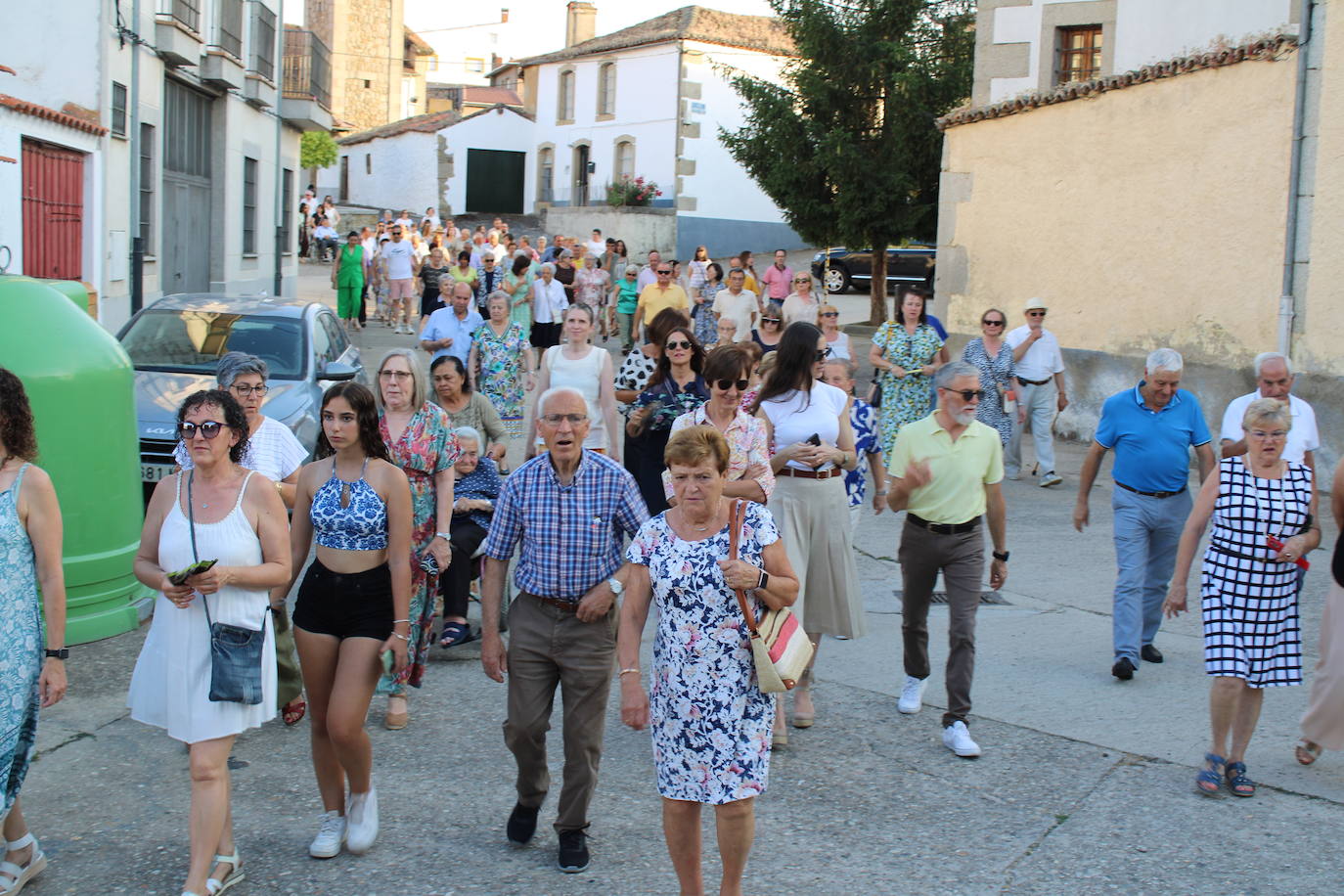 La Virgen de Valparaíso regresa a su ermita en Santibáñez de Béjar