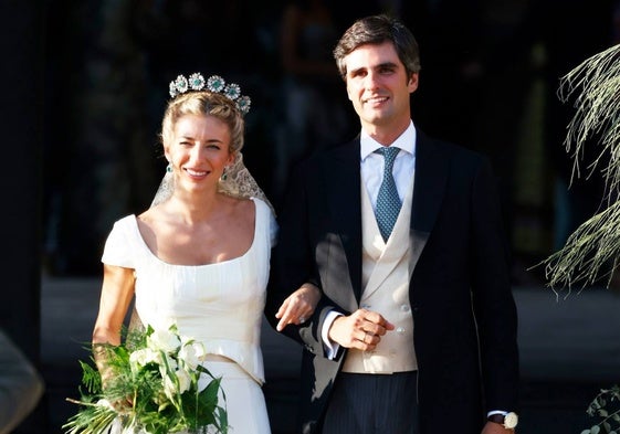 Miguel Matossian y Casilda de Nicolás tras darse el 'Sí, quiero'.