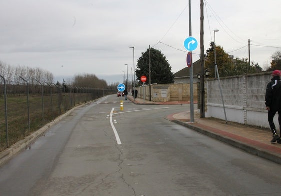 El robo tuvo lugar en un chalé de la urbanización Las Dunas.