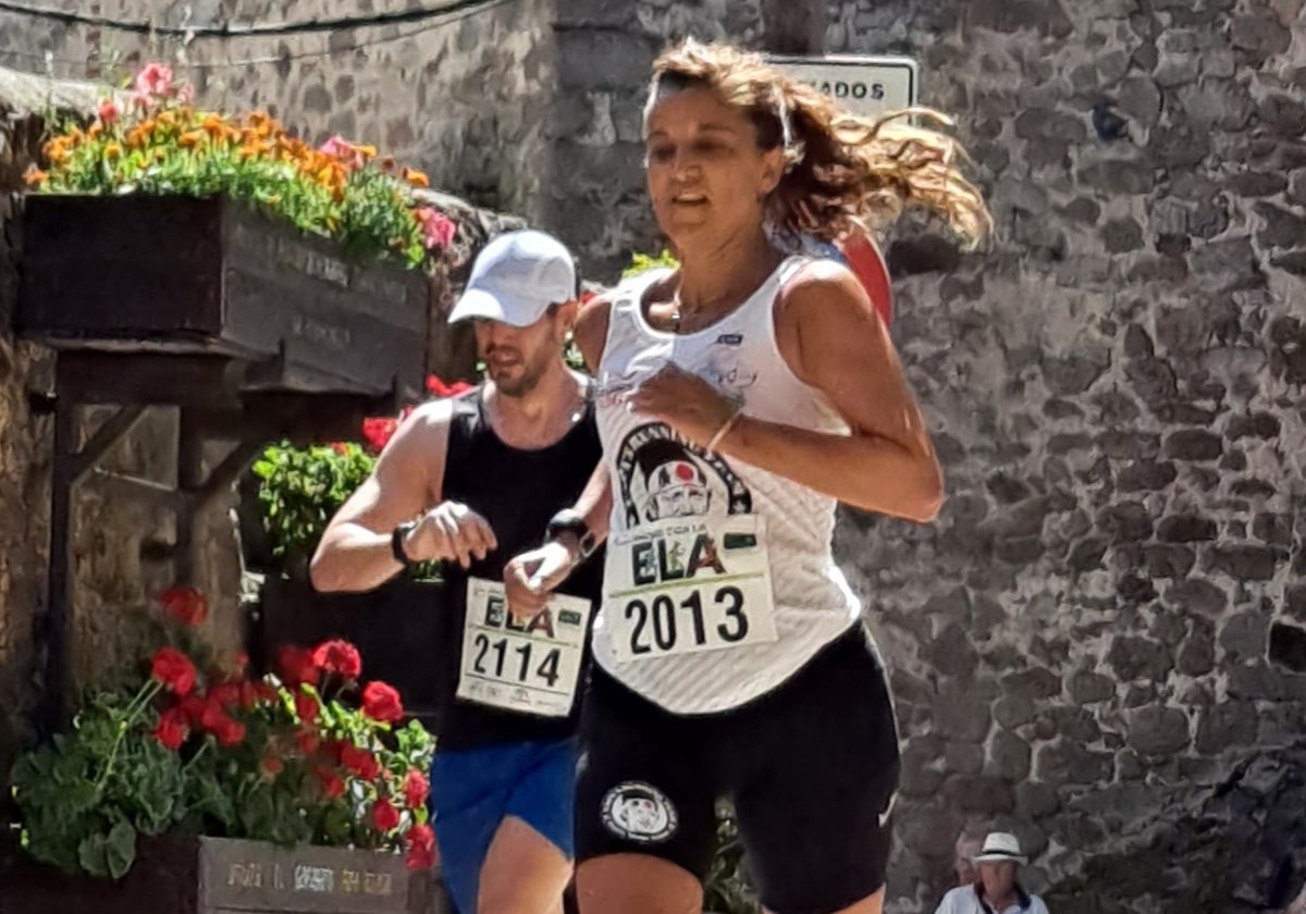 Participantes en la pasada edición de la carrera popular de San Martín del Castañar.