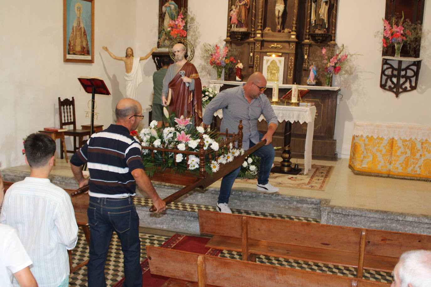 Honras a San Pedro en La Puebla de San Medel