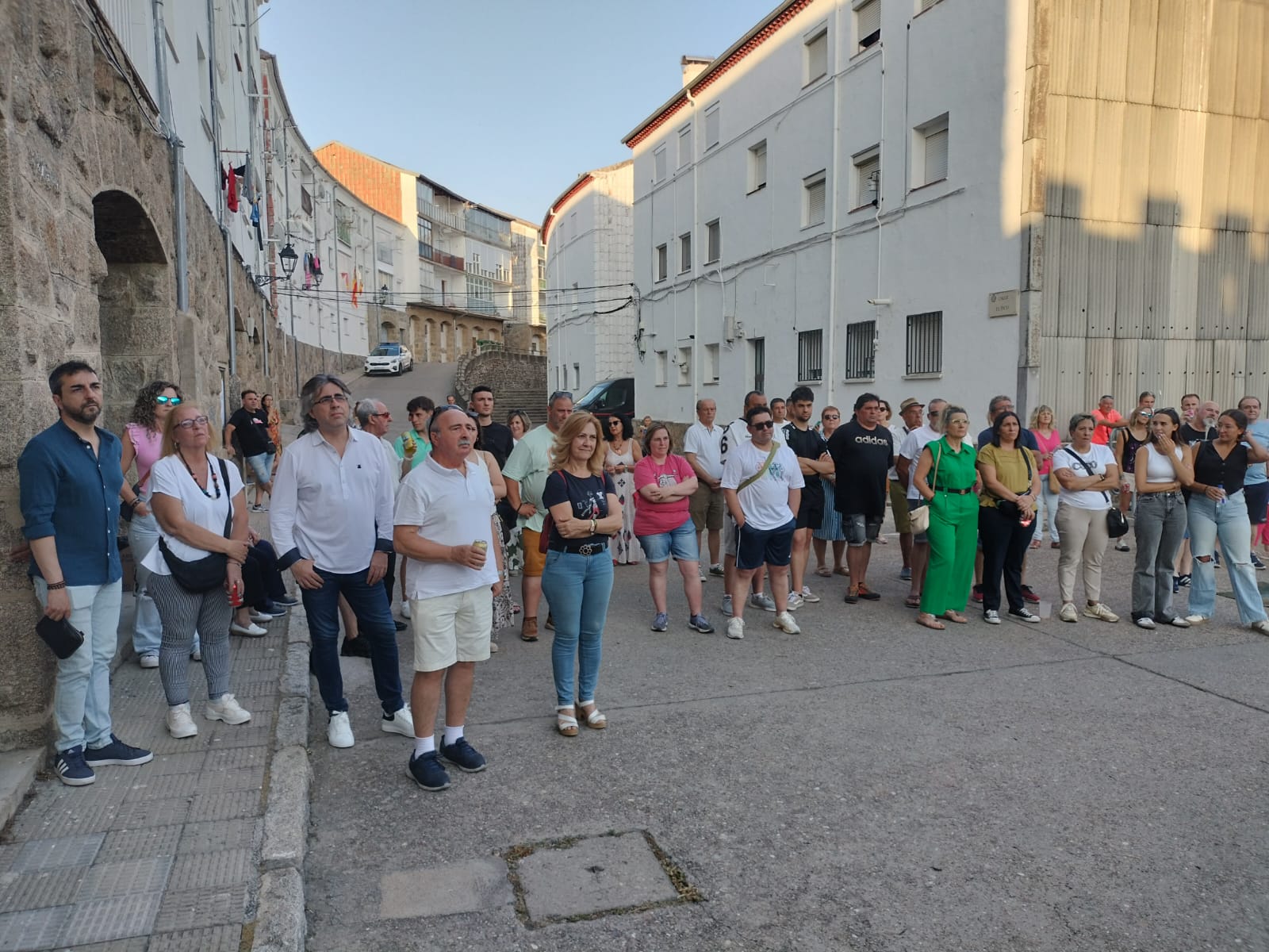 El barrio de La Antigua en Béjar honra a San Cristóbal para despedir sus fiestas de verano