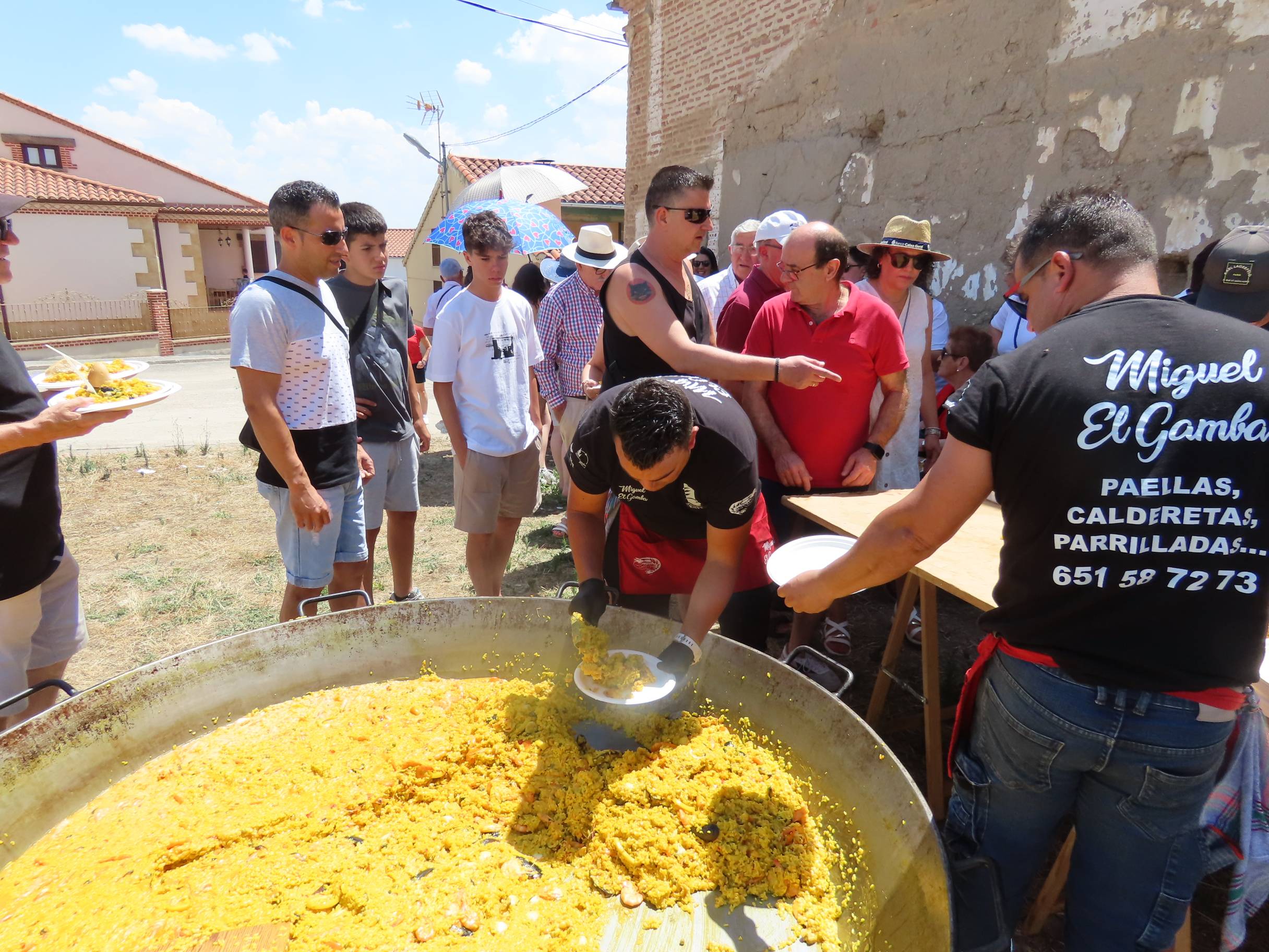 400 platos de paella para poner fin a las fiestas de Mancera